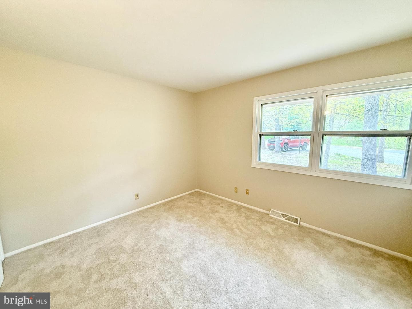 201 Hardwood Lane photo 18