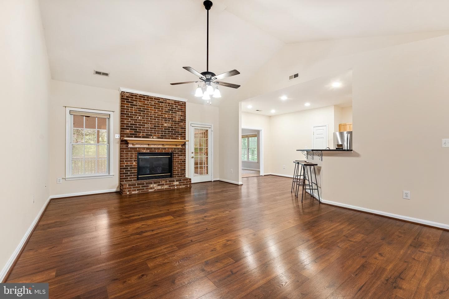 10614 Rhoads Drive photo 18