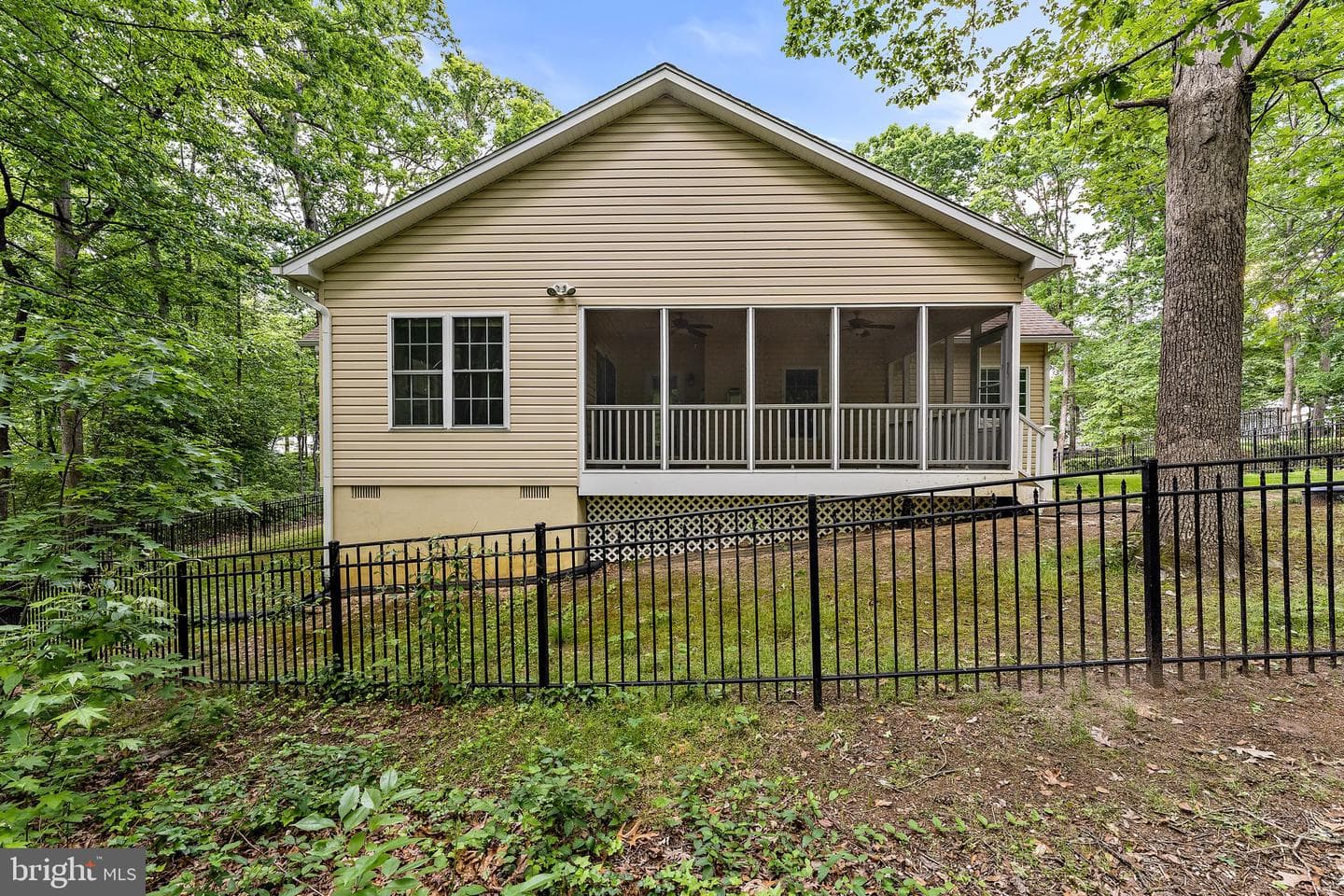 10614 Rhoads Drive photo 44