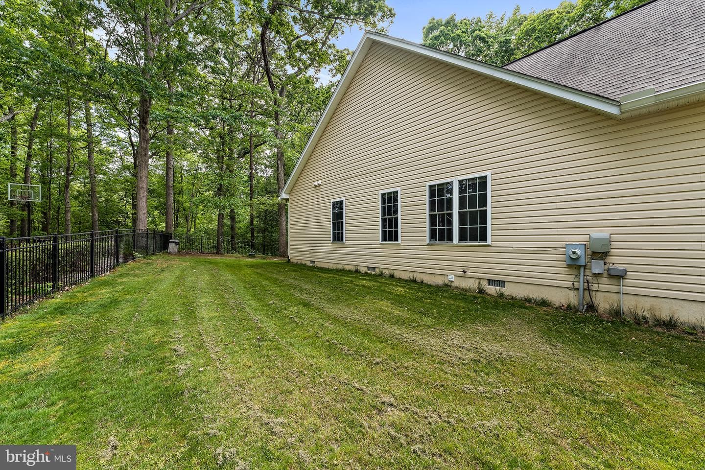 10614 Rhoads Drive photo 60