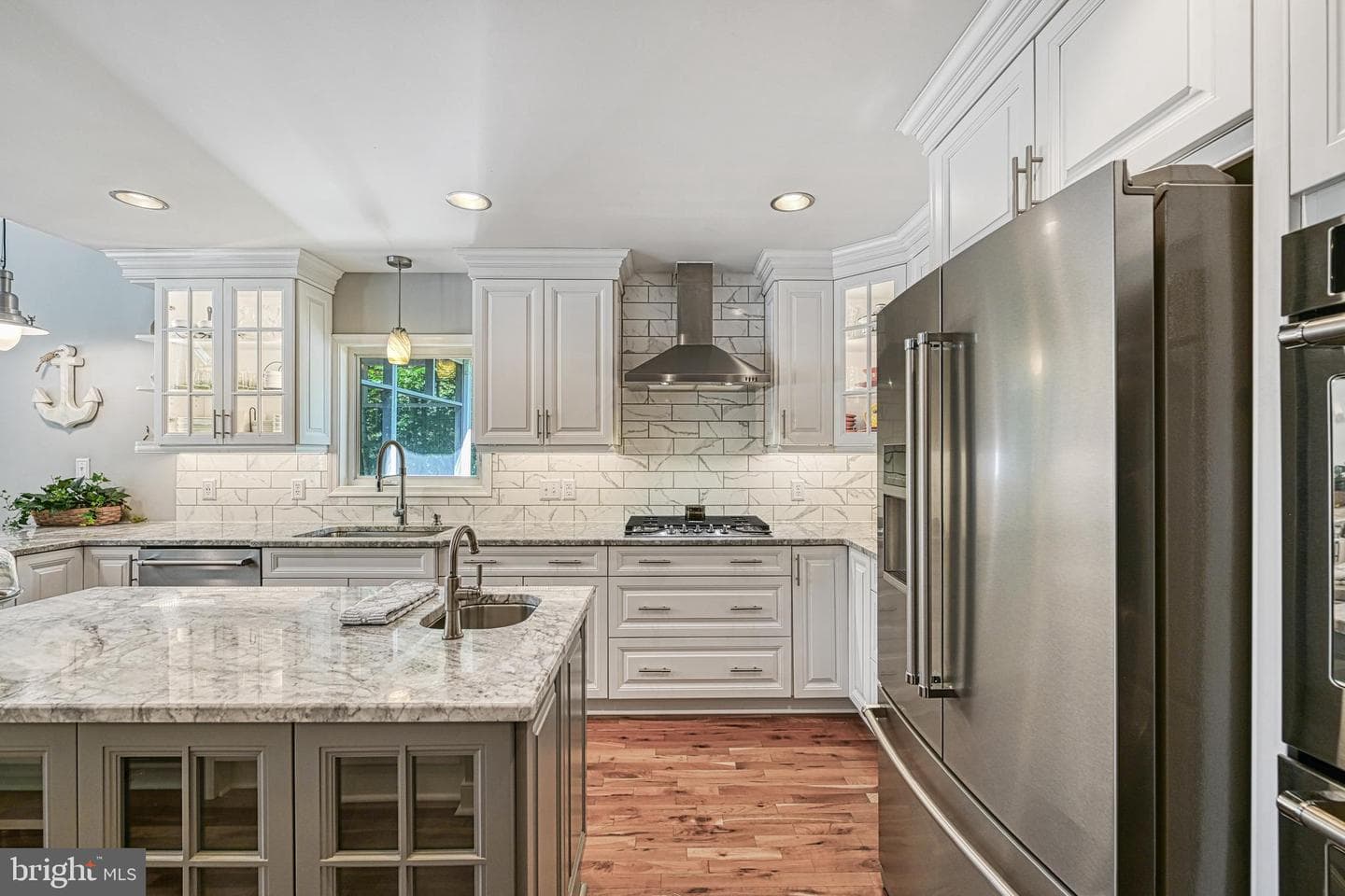 13300 Black Walnut Lane photo 14