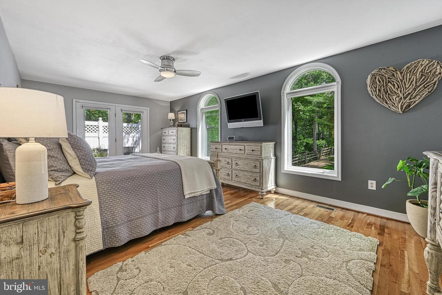 13300 Black Walnut Lane photo 21