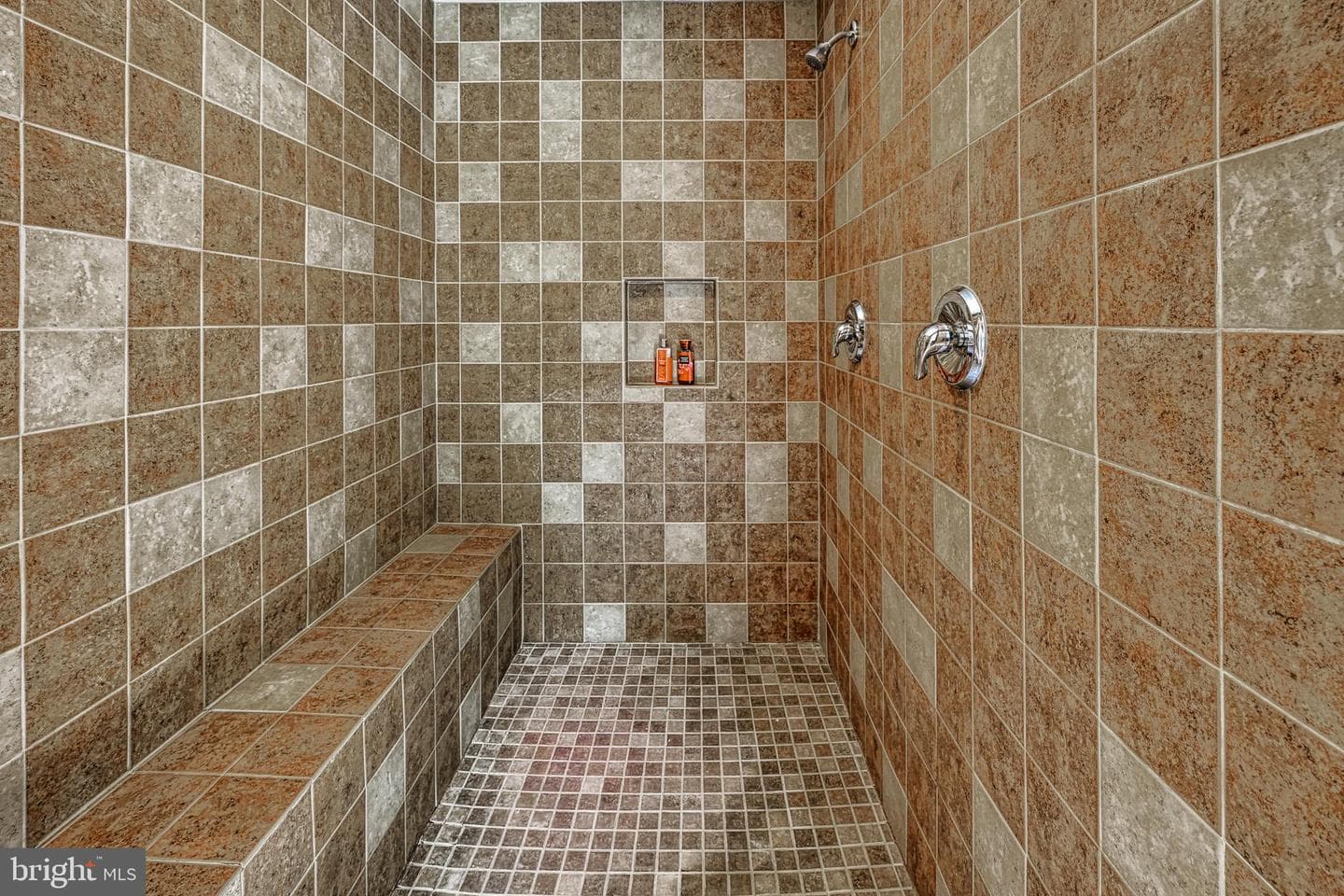 13300 Black Walnut Lane photo 25