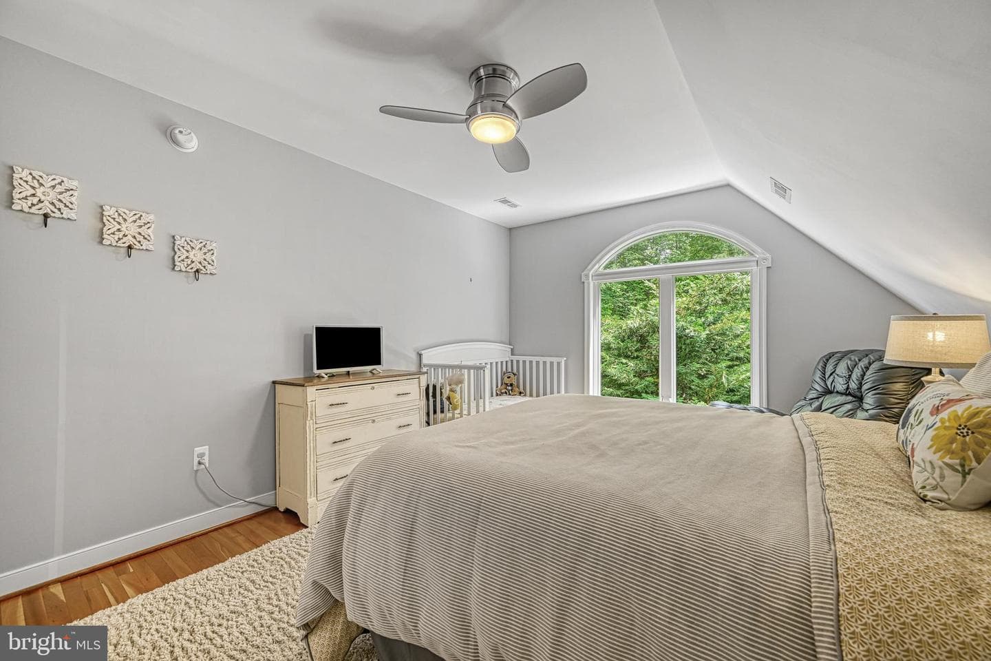13300 Black Walnut Lane photo 28