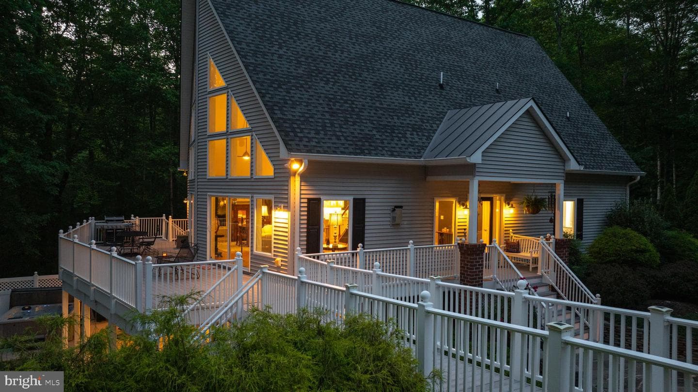 13300 Black Walnut Lane photo 70