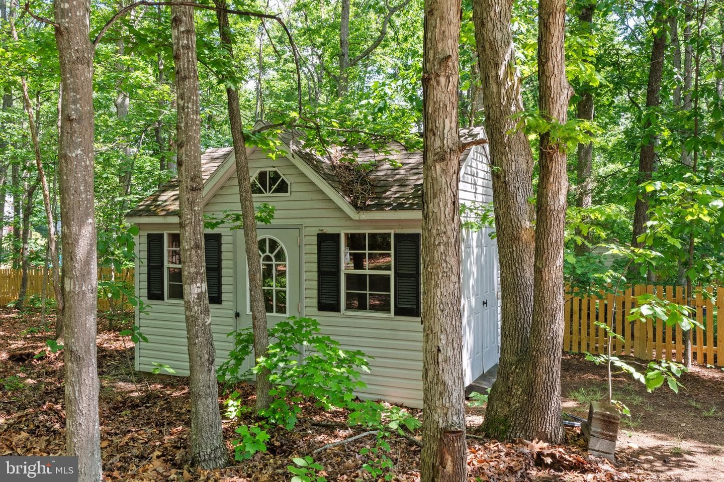 5015 Brookshire Court E photo 48