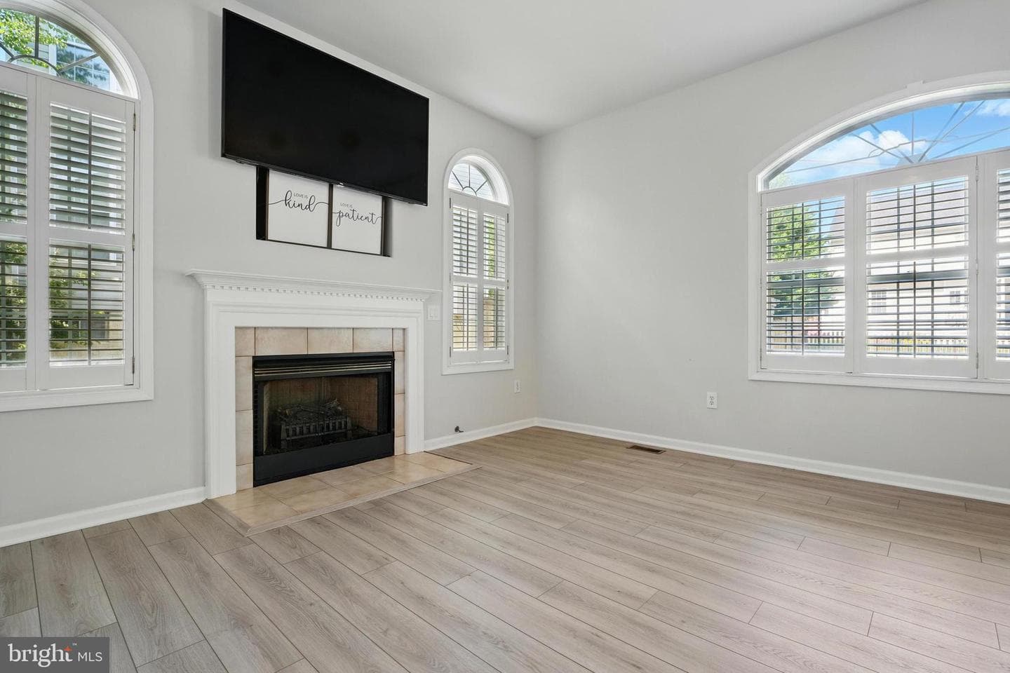 11209 Spring Meadow Boulevard photo 18
