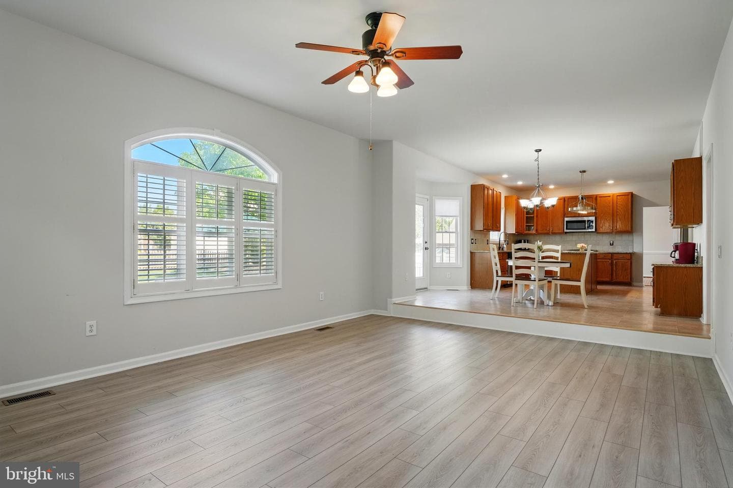 11209 Spring Meadow Boulevard photo 19