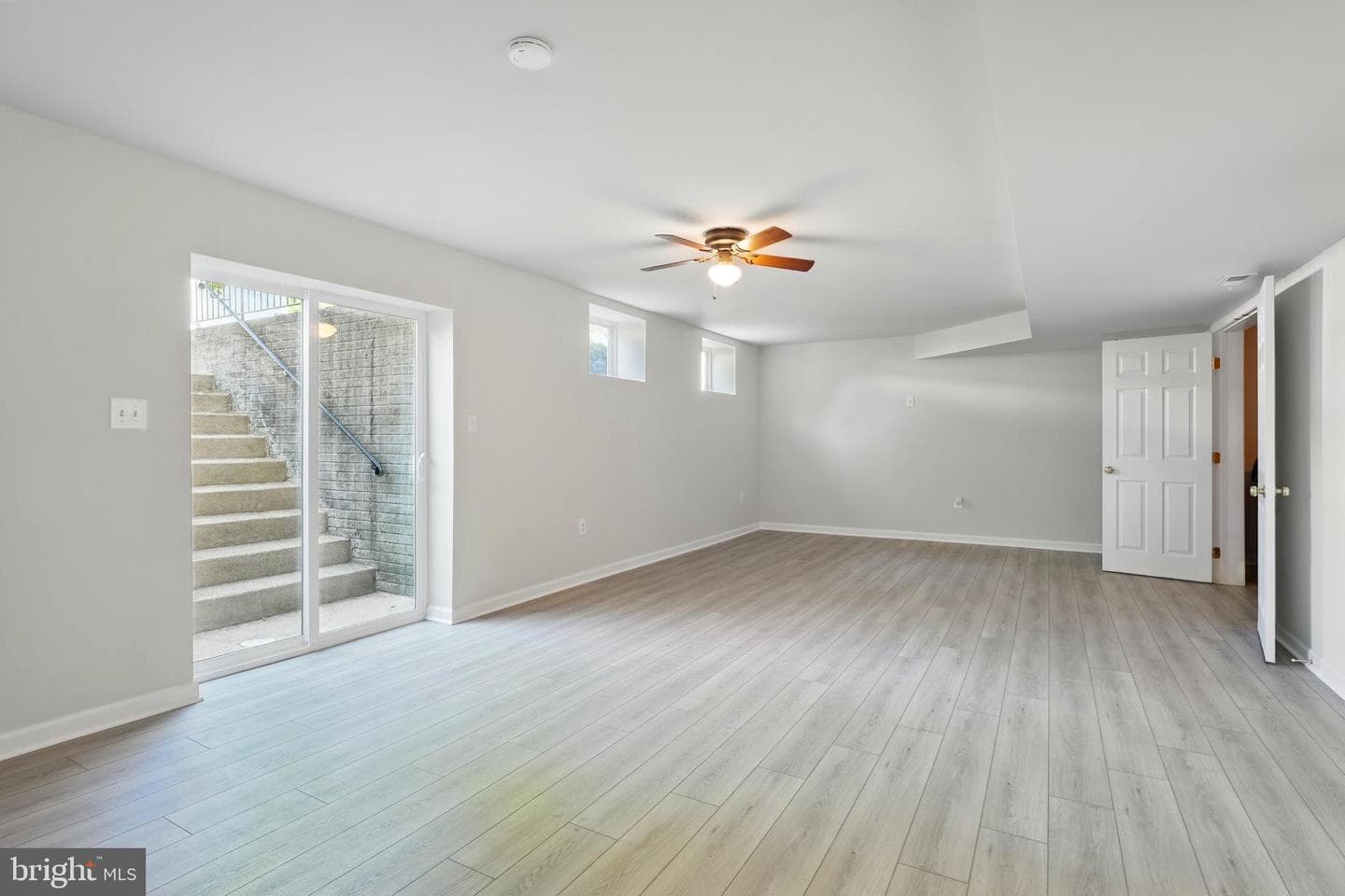 11209 Spring Meadow Boulevard photo 30