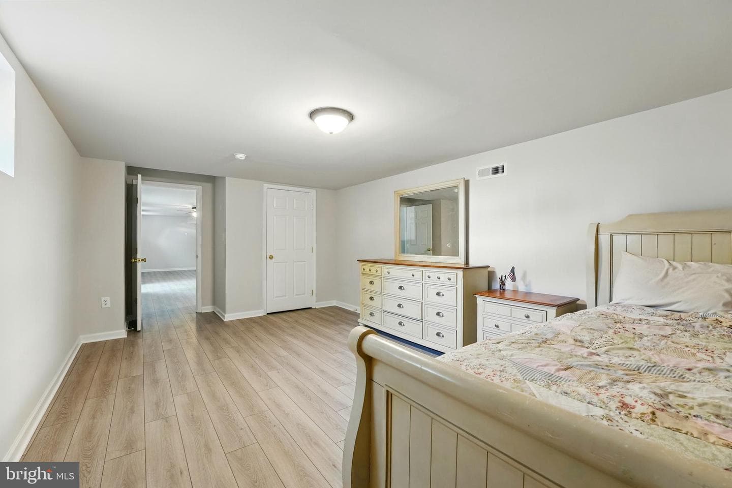 11209 Spring Meadow Boulevard photo 32