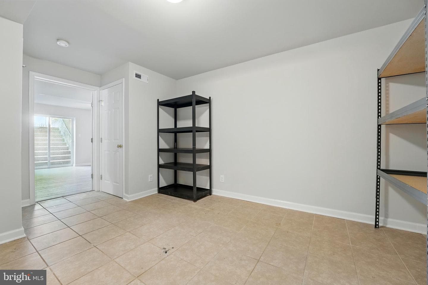 11209 Spring Meadow Boulevard photo 34
