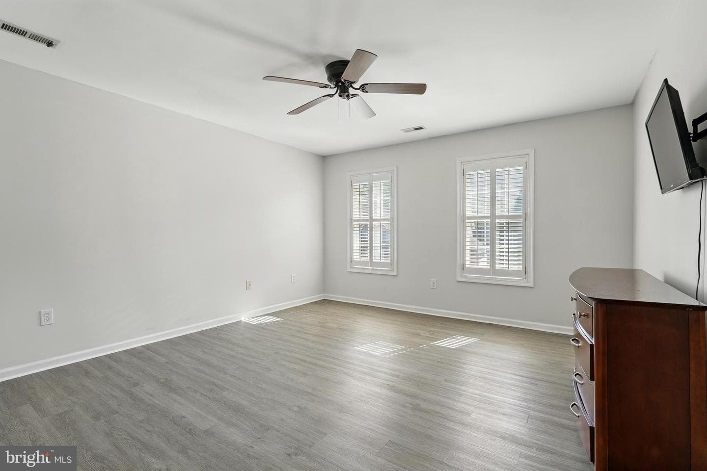 11209 Spring Meadow Boulevard photo 38