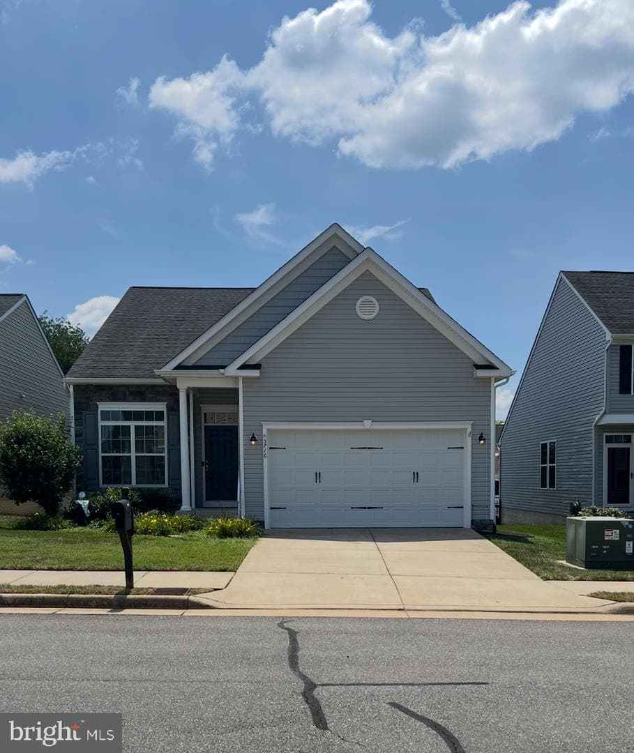 5716 Spring Arbor Circle photo 1