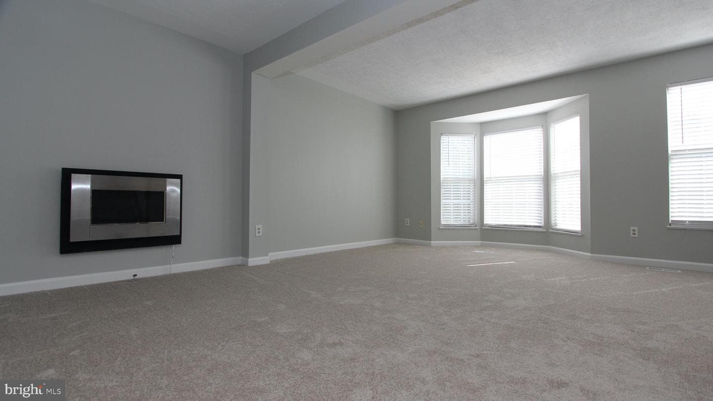 9600 Becker Court photo 18