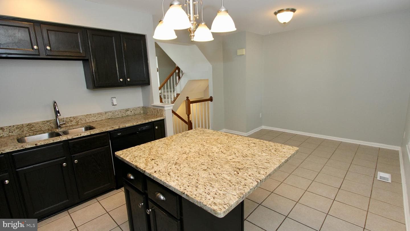 9600 Becker Court photo 23