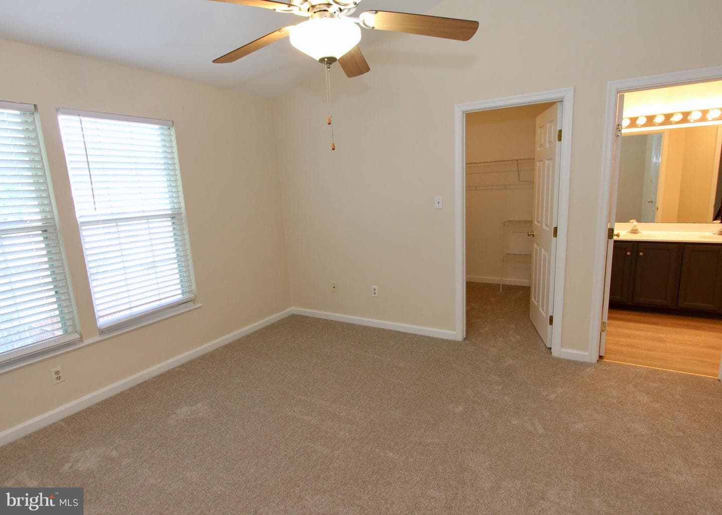 9600 Becker Court photo 28