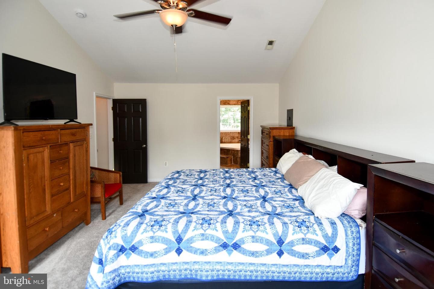 6218 Hot Spring Lane photo 10