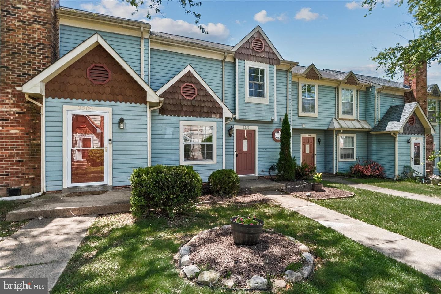 2211 Rock Creek Road photo 2