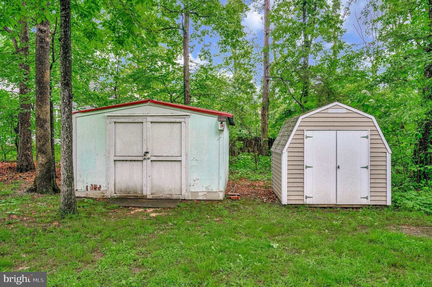 705 Churchill Drive photo 41