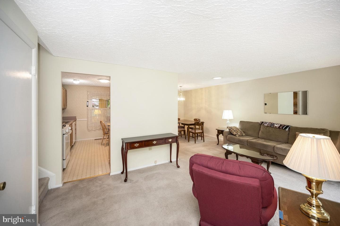 705 Churchill Drive photo 8