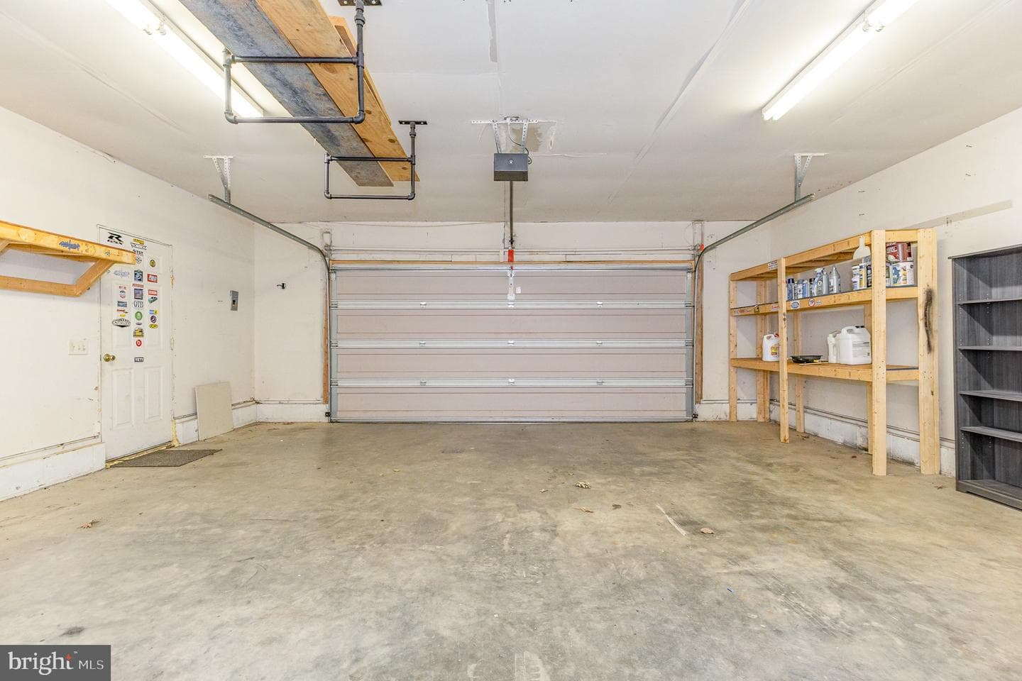 7001 Aspen Lane photo 11