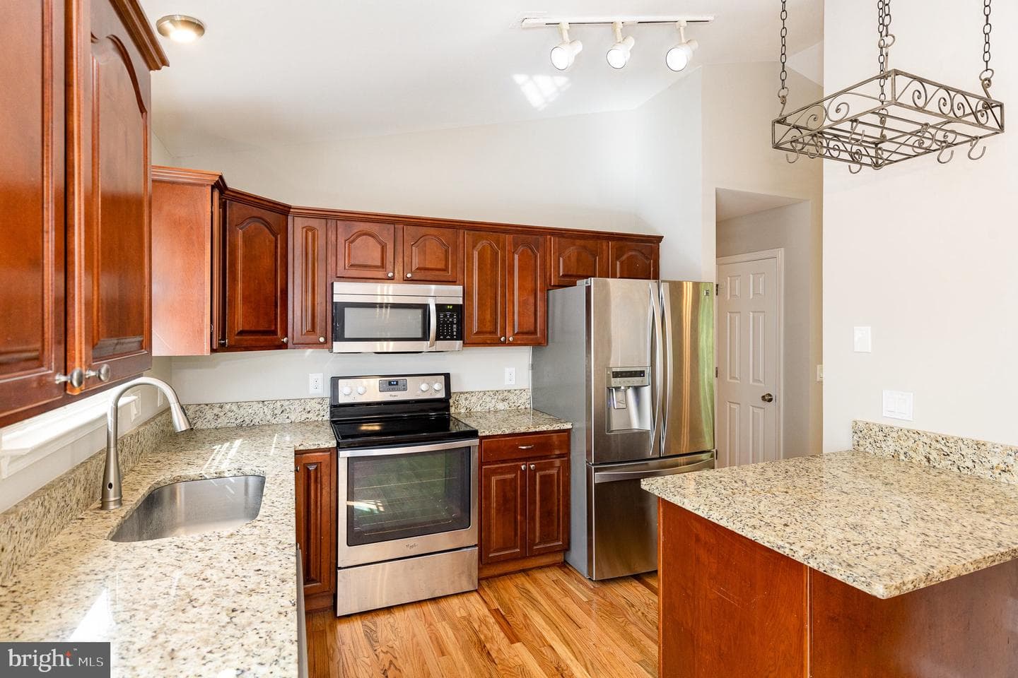 7001 Aspen Lane photo 12