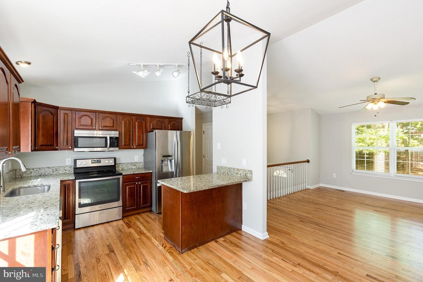 7001 Aspen Lane photo 18