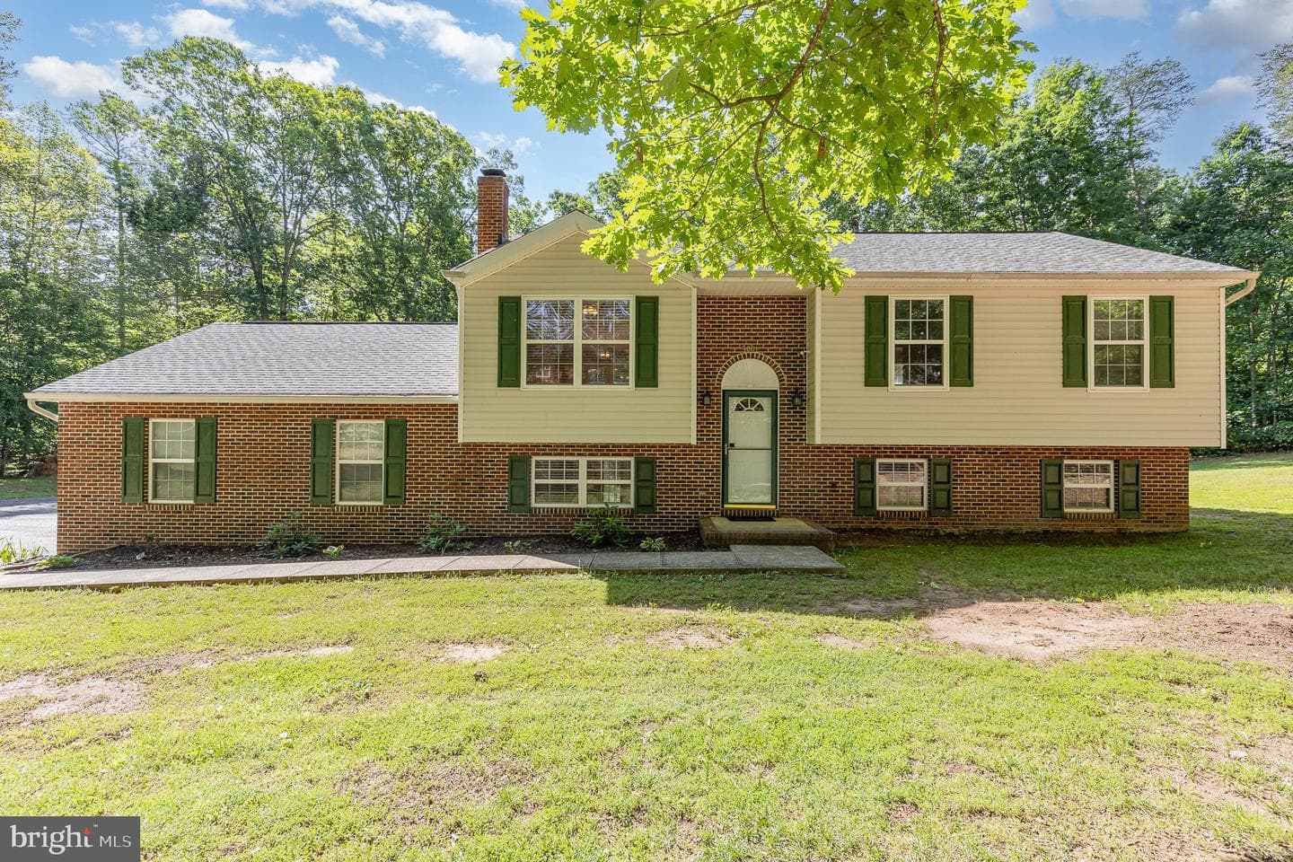 7001 Aspen Lane photo 2
