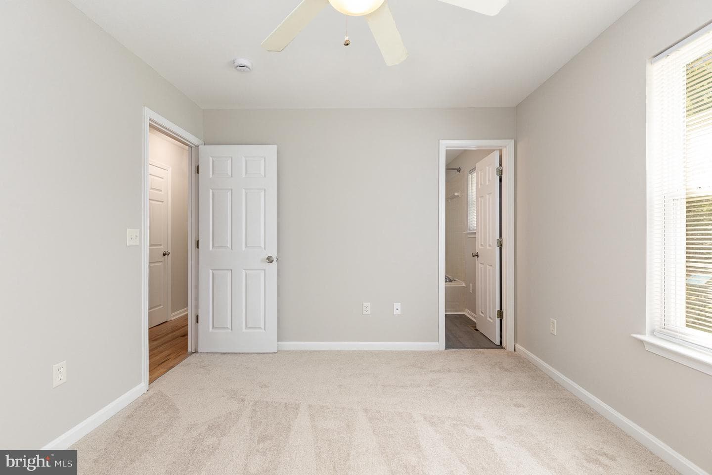 7001 Aspen Lane photo 24