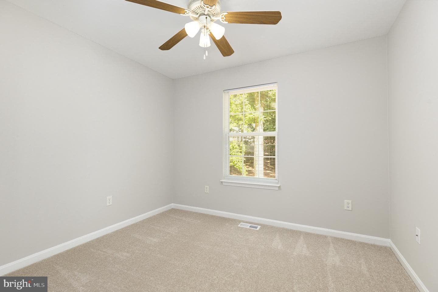 7001 Aspen Lane photo 30