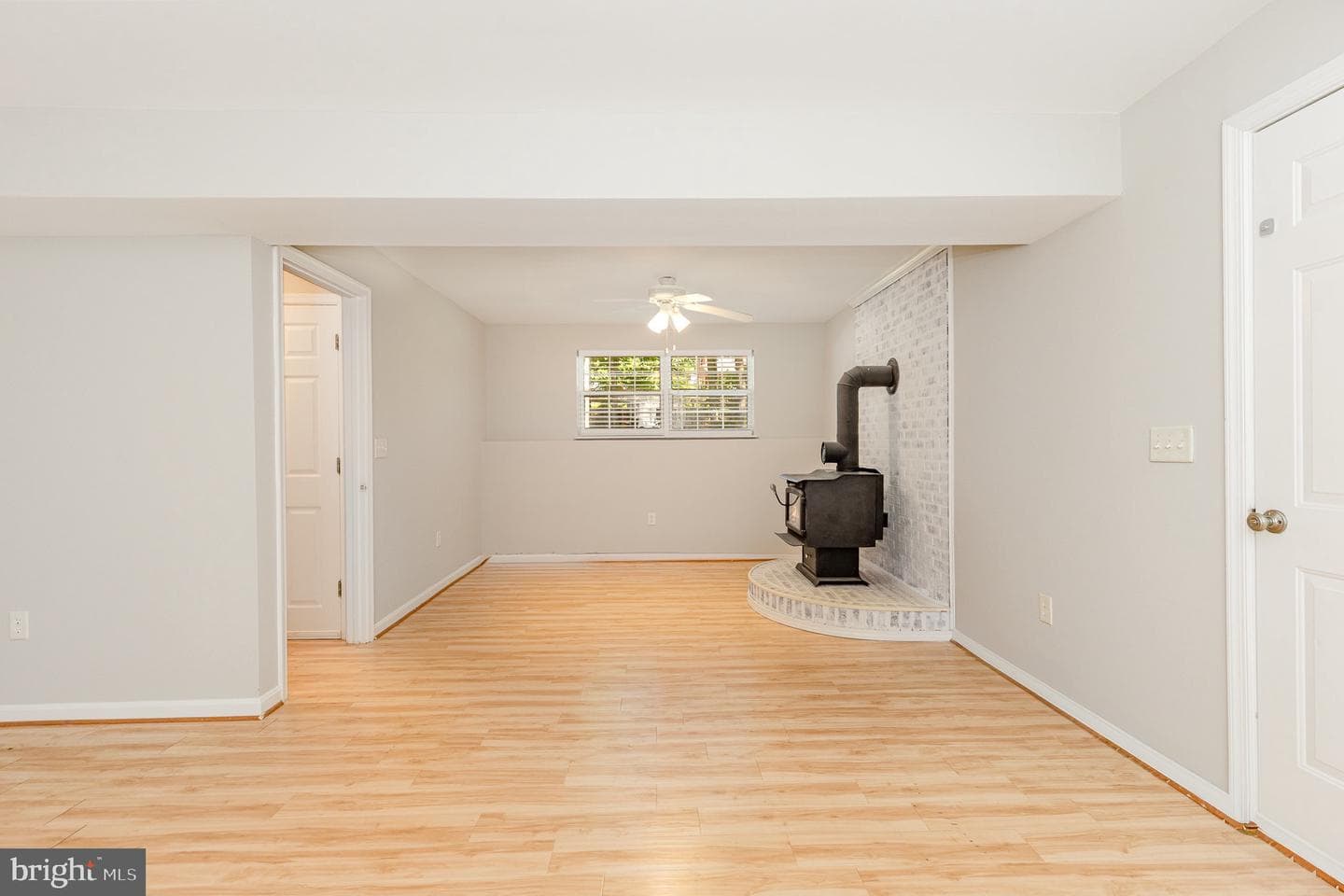 7001 Aspen Lane photo 32