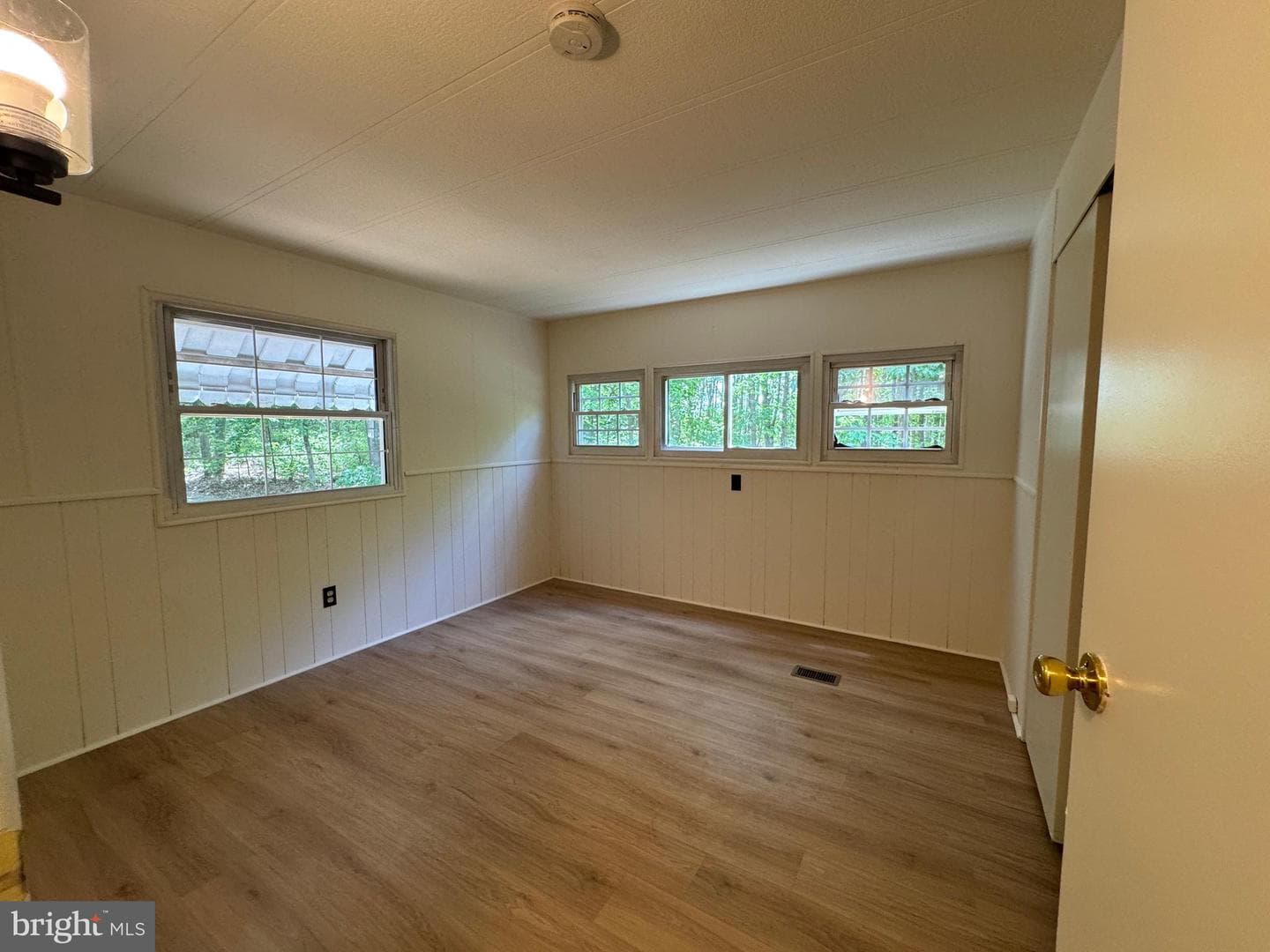 9216 Lawyers Road photo 11