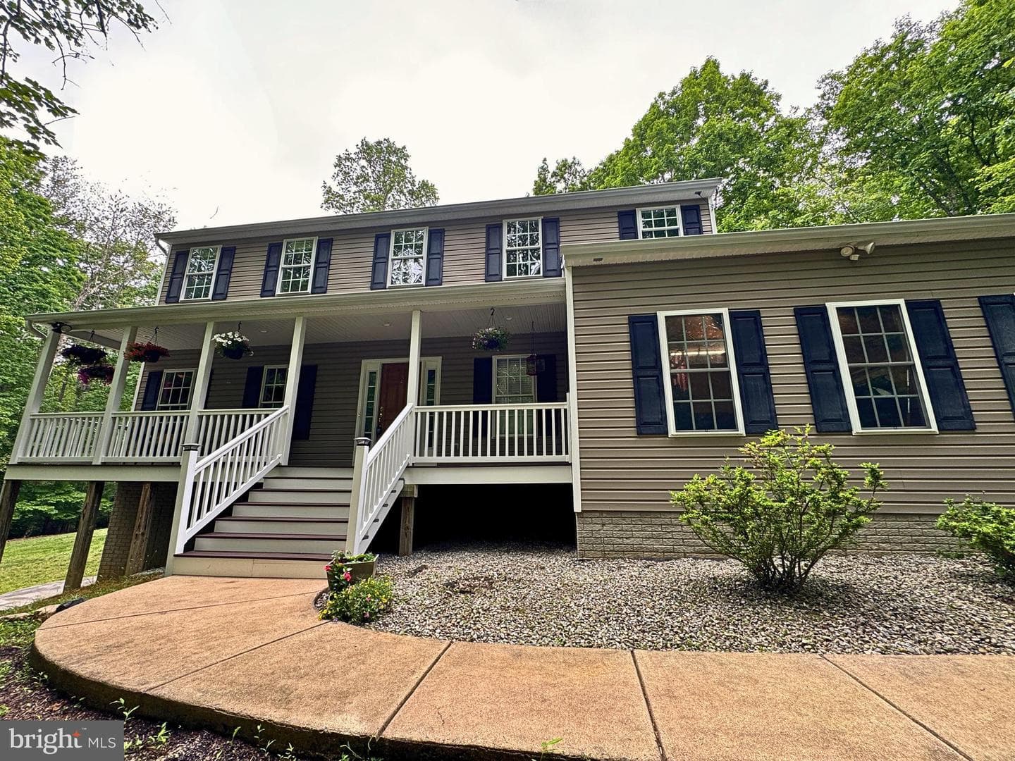6609 Turkey Run Drive photo 1