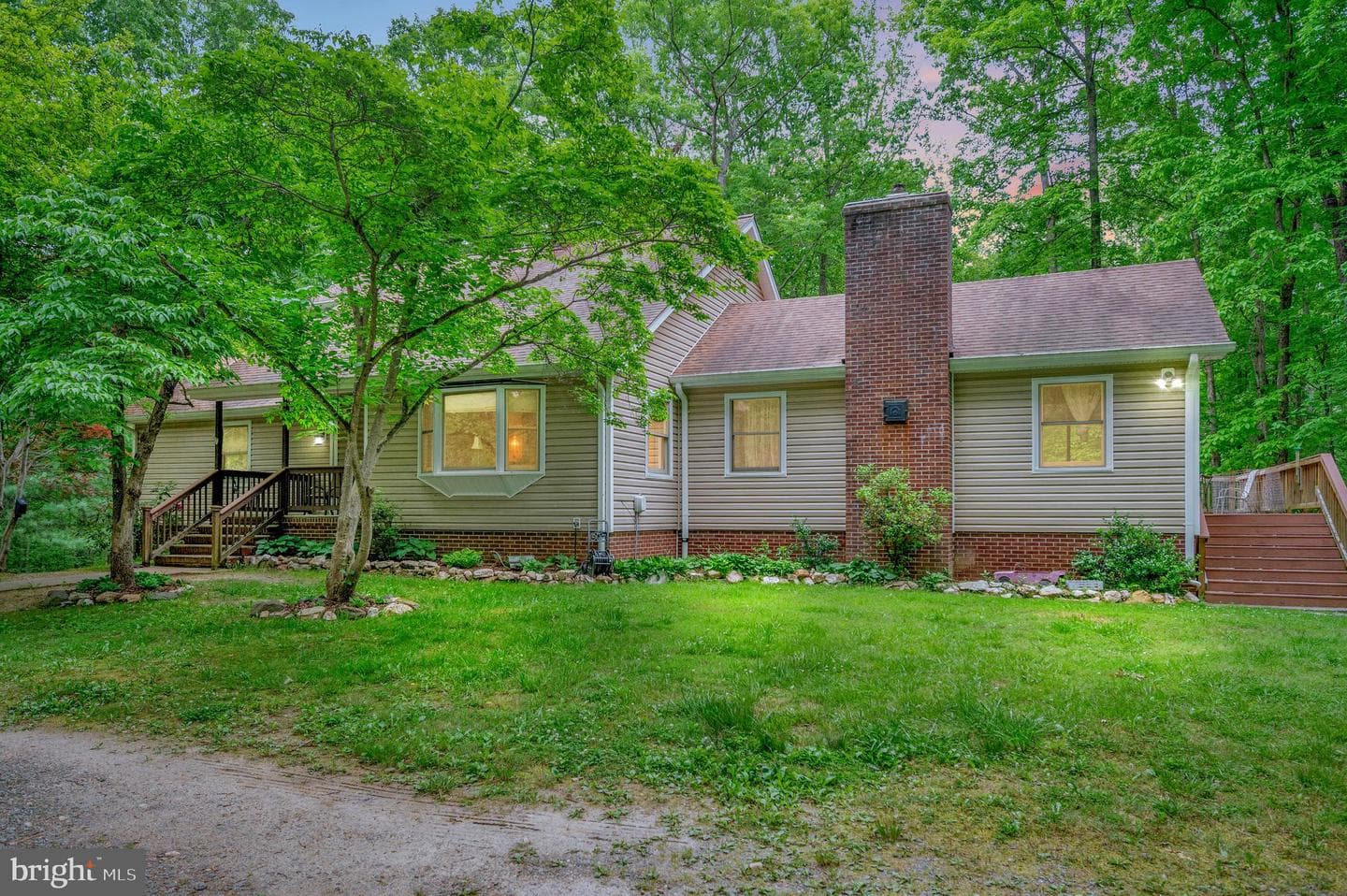 10001 Shawnee Lane photo 1