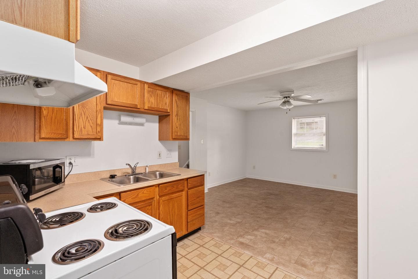 6400 Plantation Forest Drive photo 25