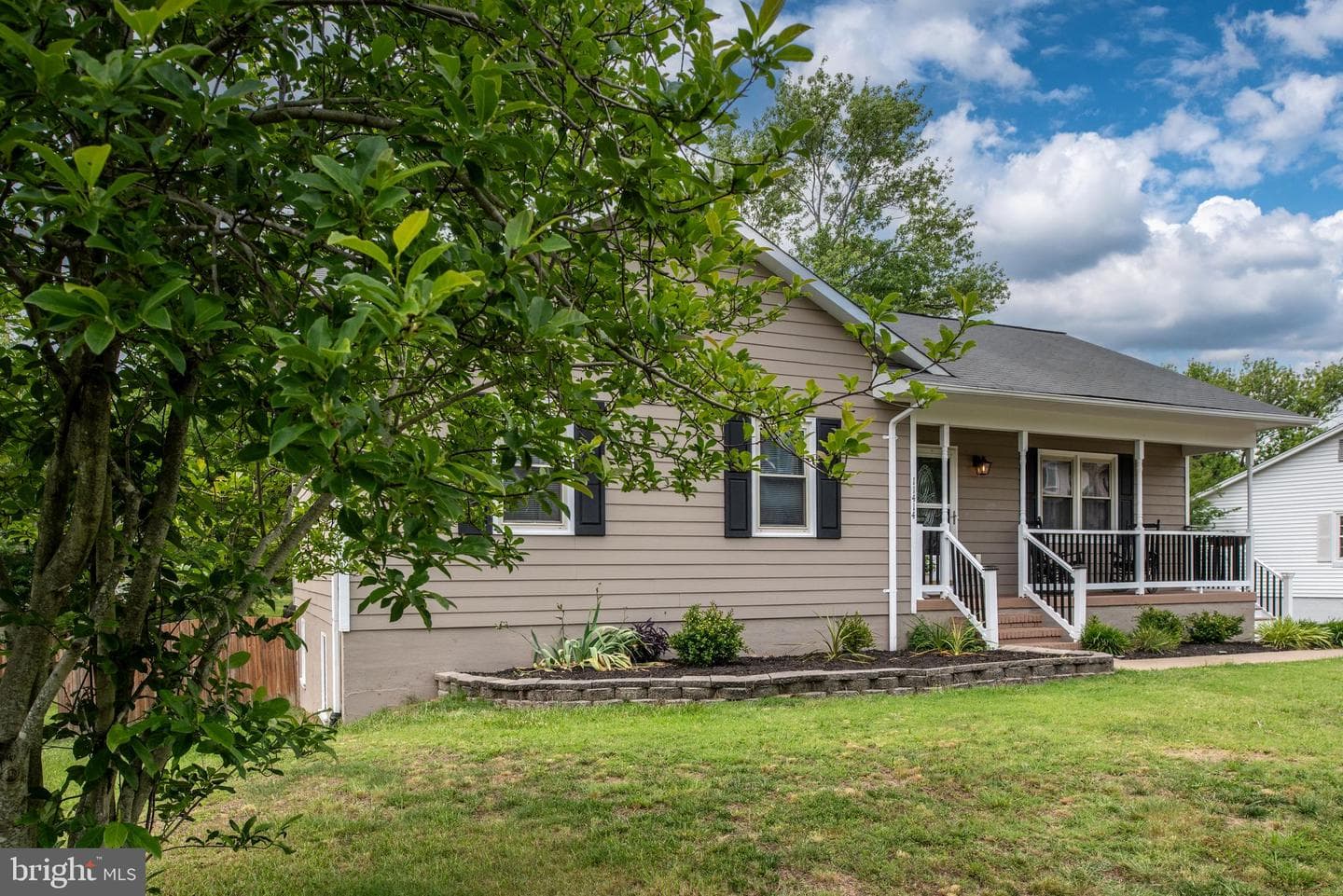 11414 Warner Drive photo 5