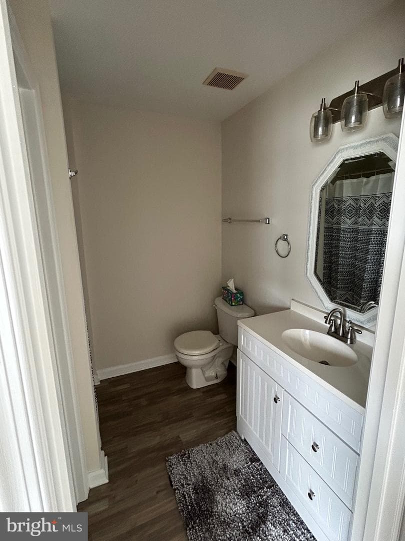 9821 Bartley Court photo 15