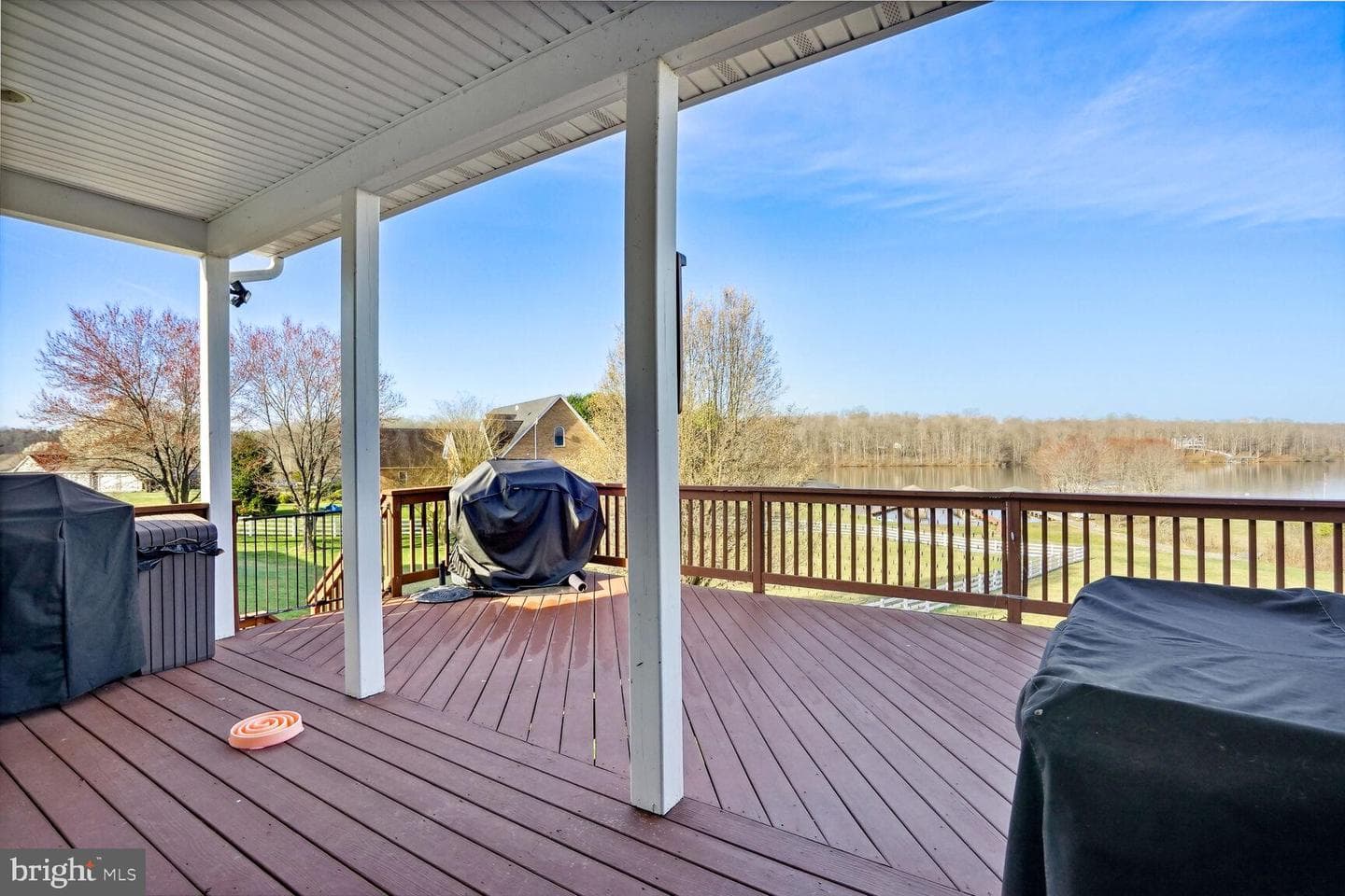 6800 Lake Pointe Drive photo 32