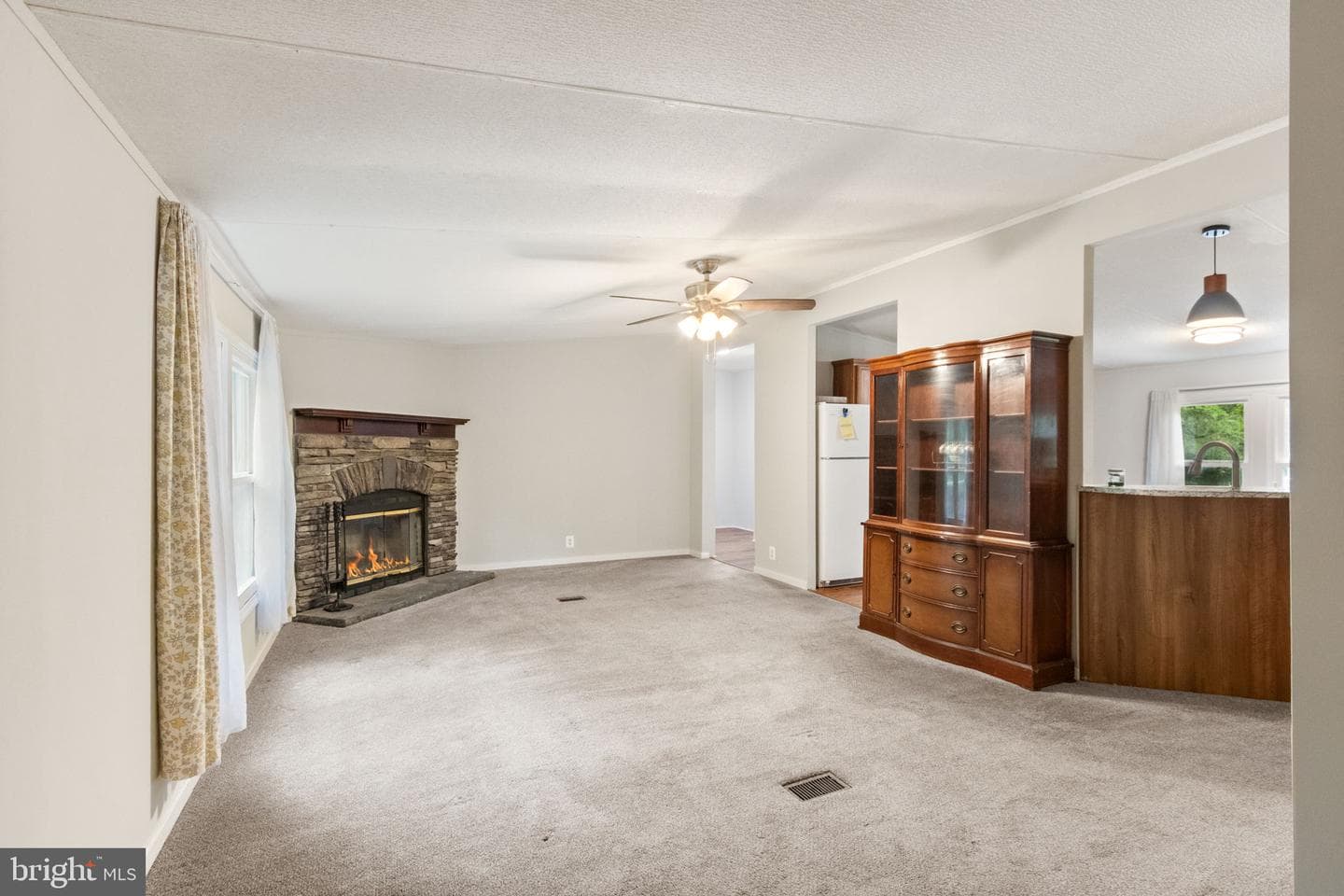 12805 W Catharpin Road photo 3