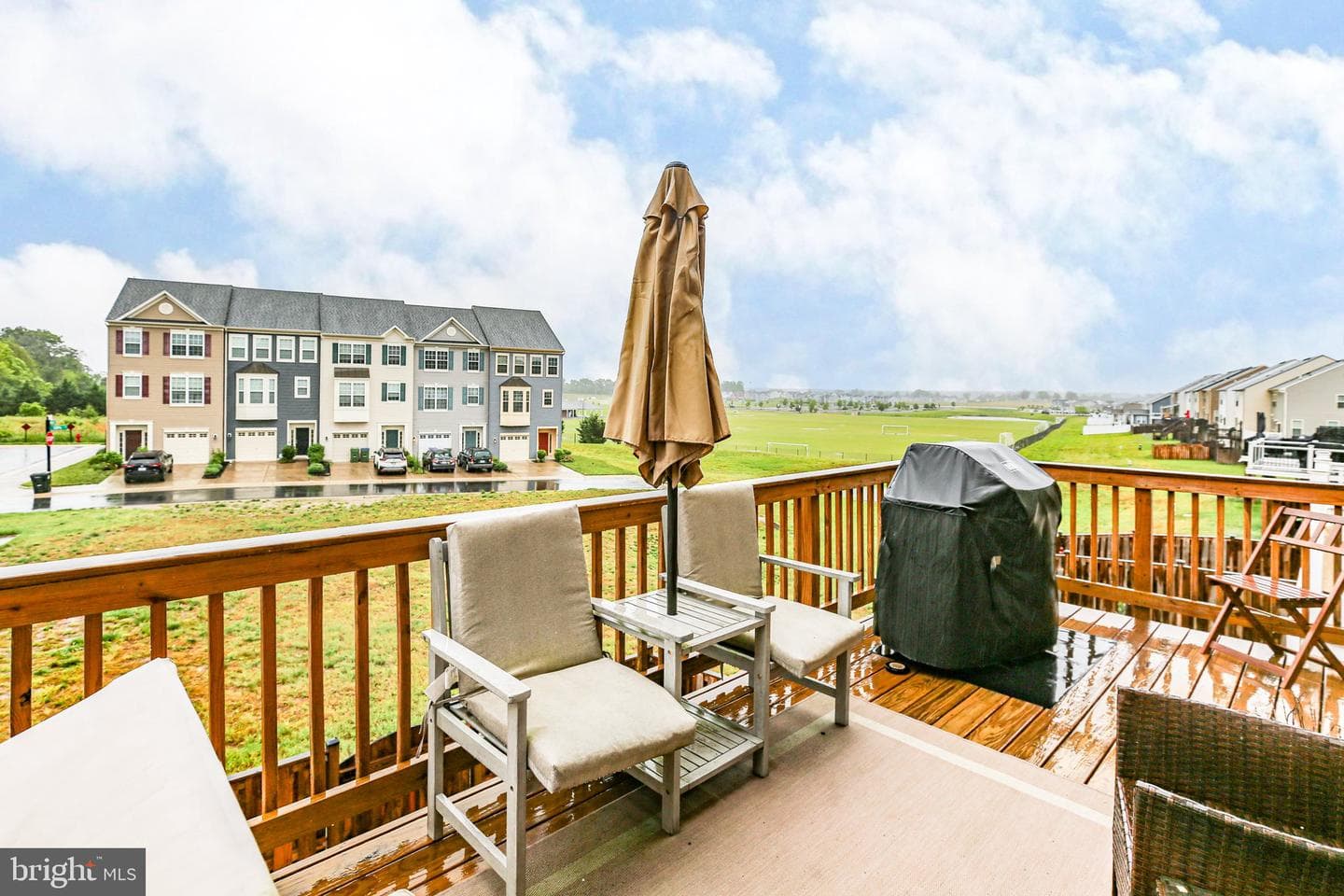 2327 Champions Way photo 31