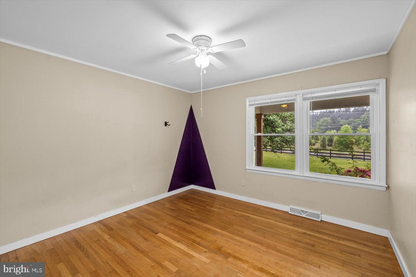 7615 Morris Road photo 16