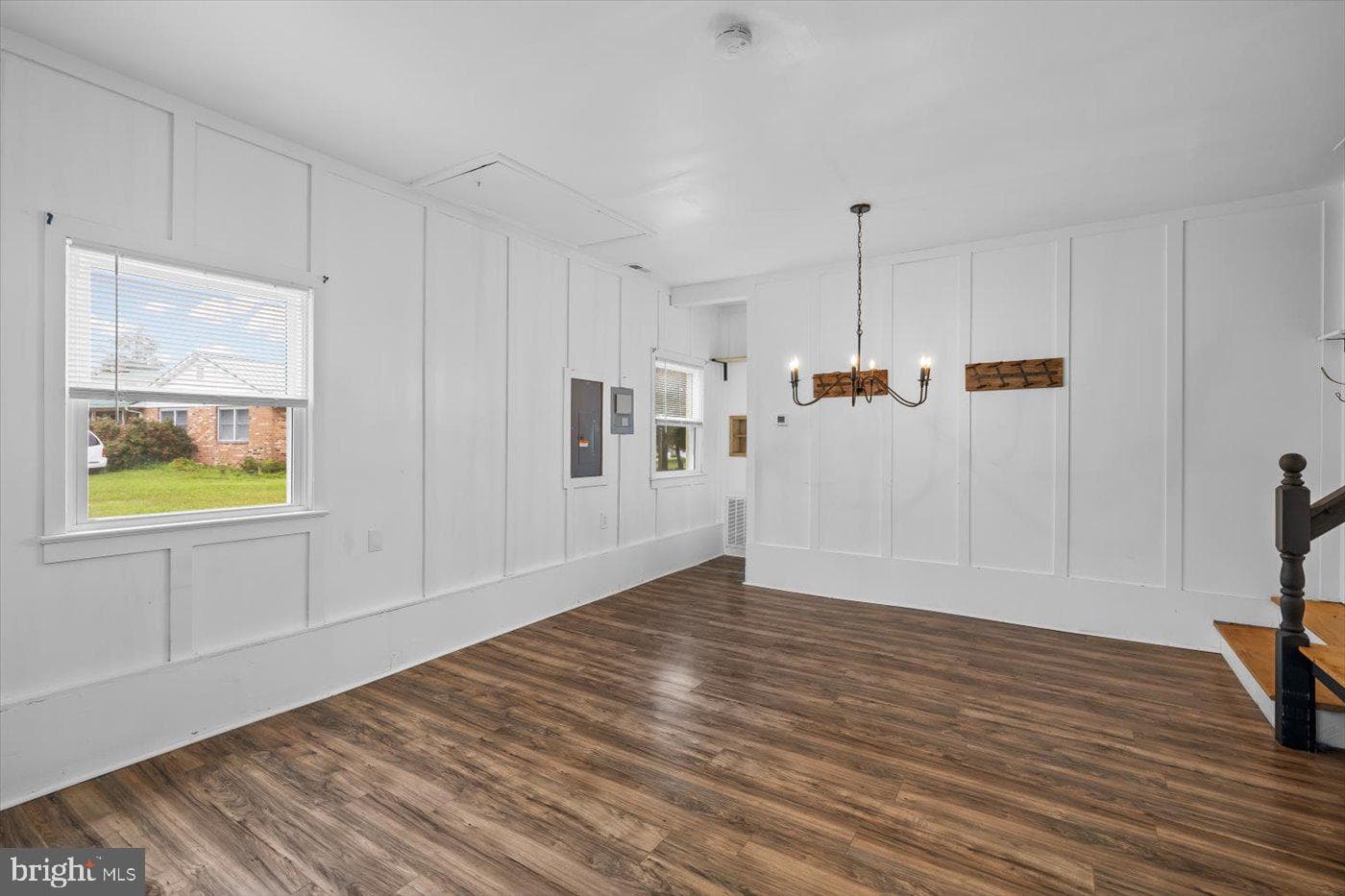7615 Morris Road photo 6