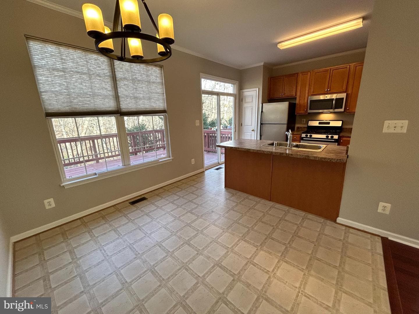 4213 Normandy Court photo 10