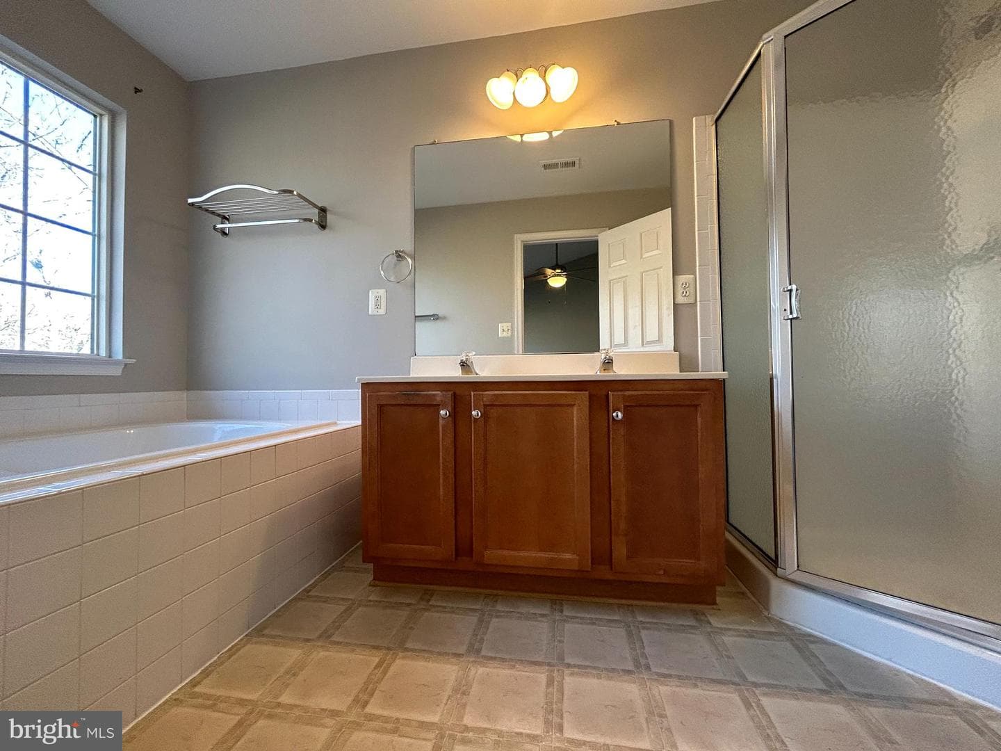 4213 Normandy Court photo 15