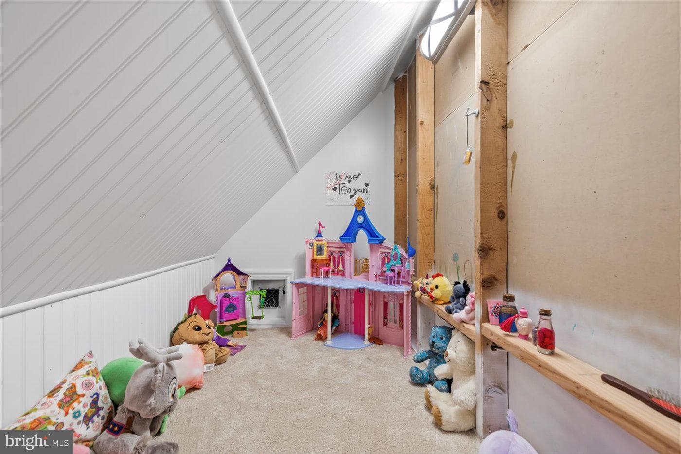 1218 Heatherbrook Court photo 13