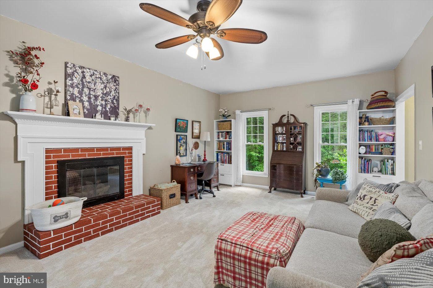 1218 Heatherbrook Court photo 23
