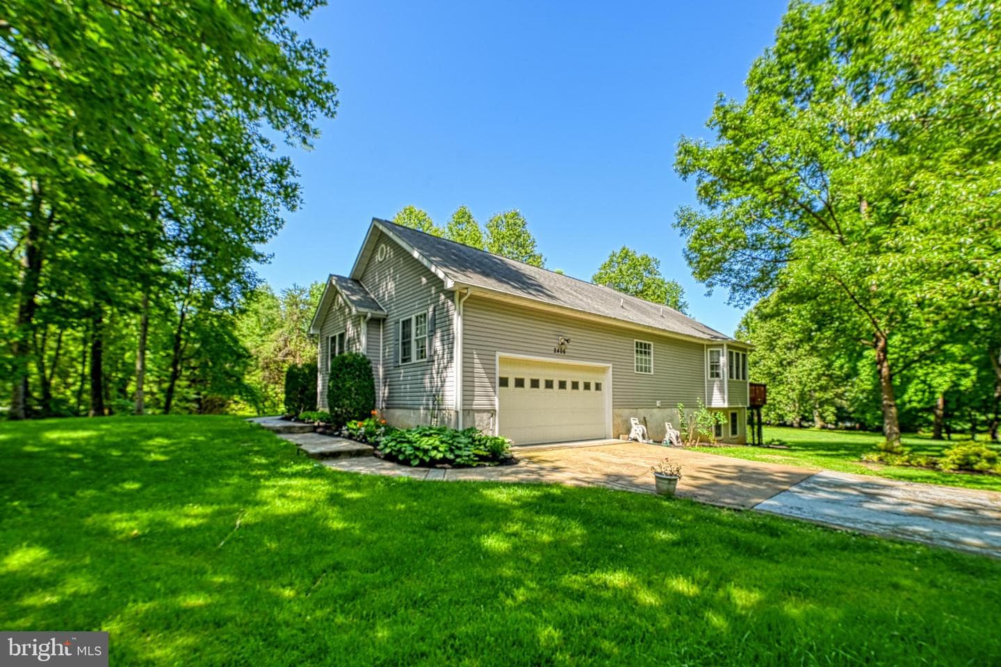 2406 Valentine Drive photo 10