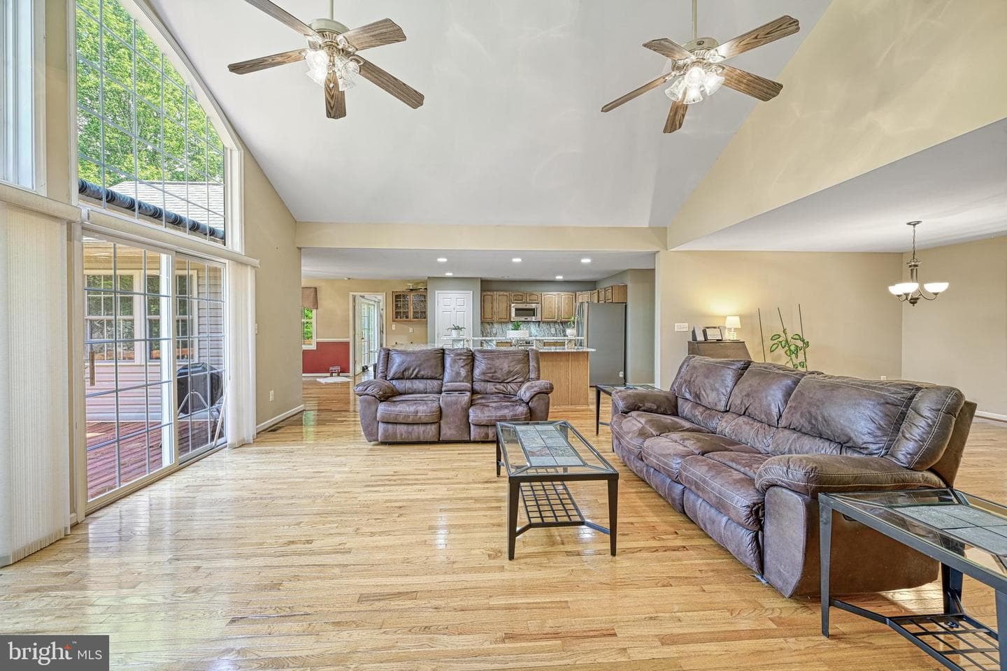 2406 Valentine Drive photo 20