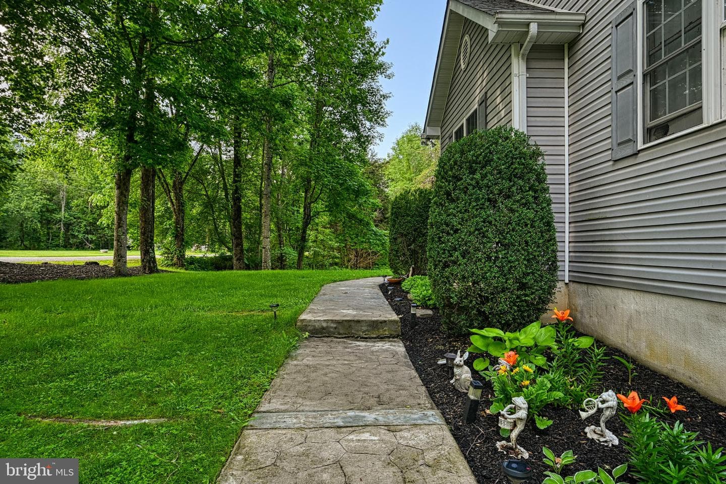2406 Valentine Drive photo 7