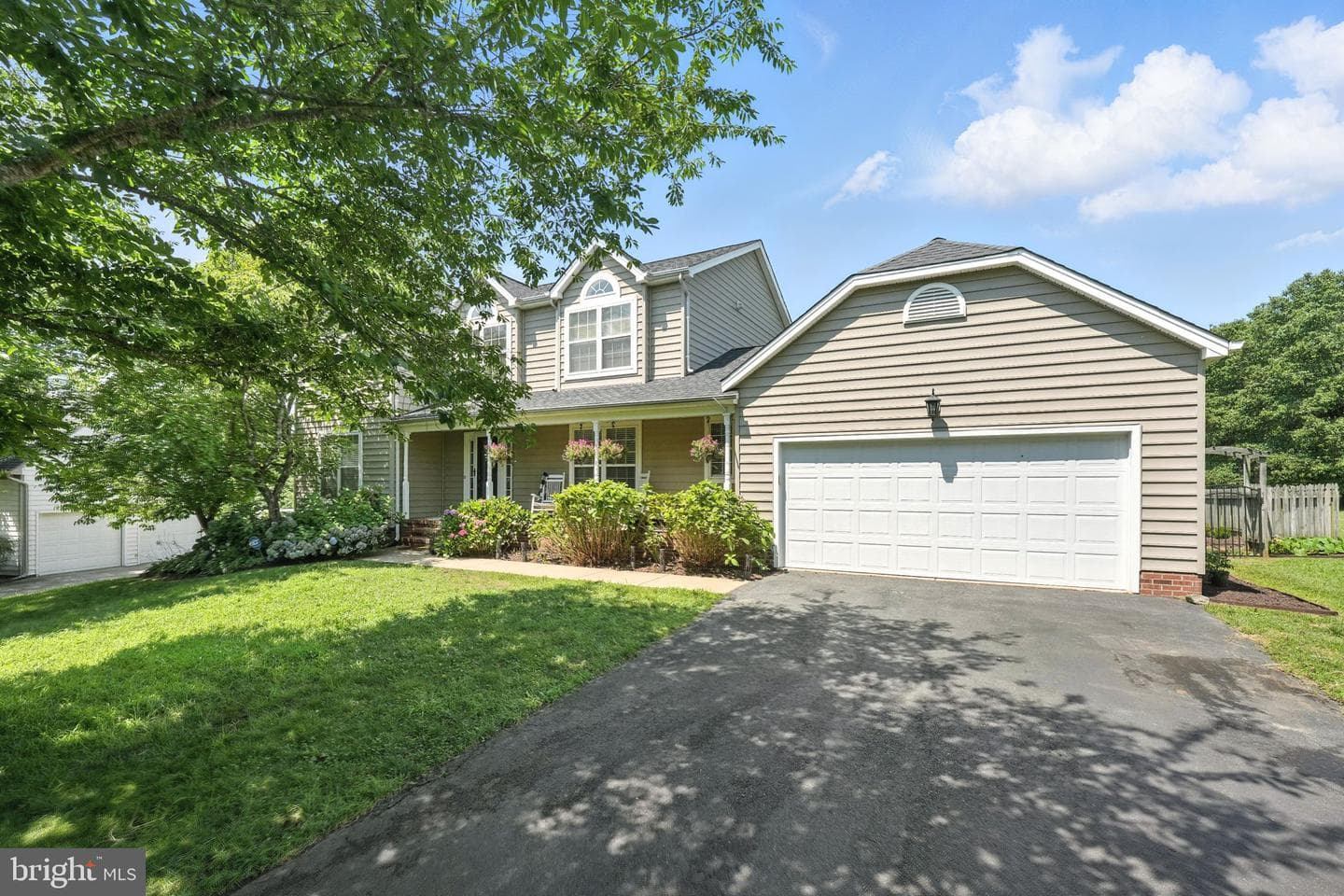 6205 Patrician Court photo 2